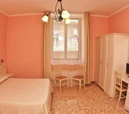 Rs San Sebastiano Holidays Frühstückspension Acireale