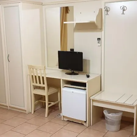 Rs San Sebastiano Holidays Frühstückspension Acireale