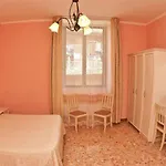 Rs San Sebastiano Holidays Alojamento de Acomodação e Pequeno-almoço Acireale