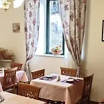 Rs San Sebastiano Holidays Alojamento de Acomodação e Pequeno-almoço Acireale