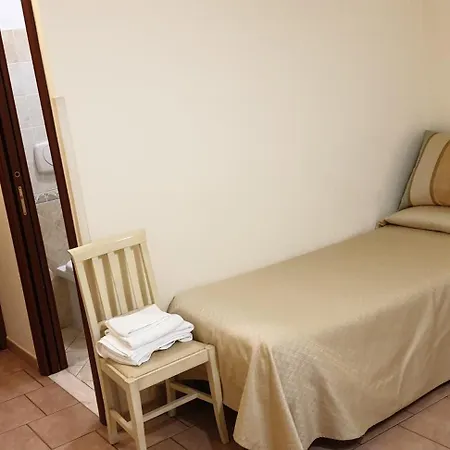 Alojamento de Acomodação e Pequeno-almoço Rs San Sebastiano Holidays 4*
