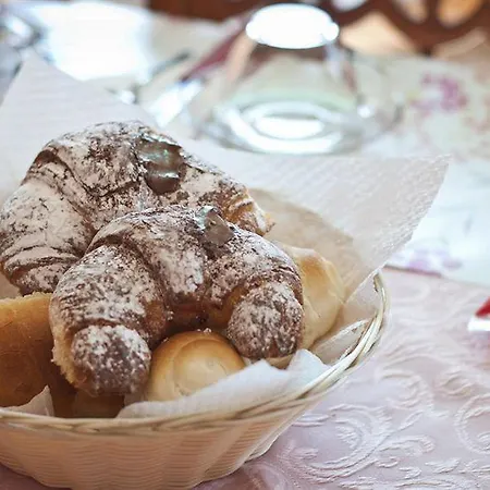 Bed & Breakfast Rs San Sebastiano Holidays Acireale